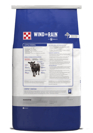 Purina® Wind and Rain® All Season Complete Availa® 4 Cattle Mineral