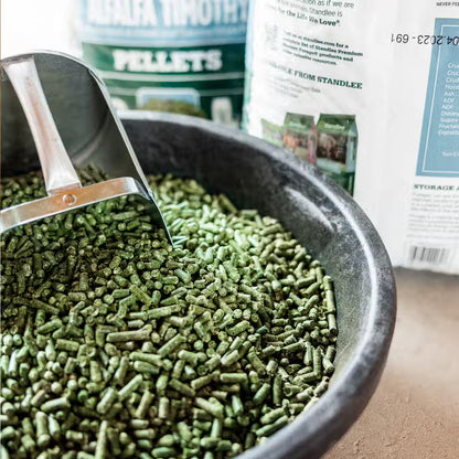 Alfalfa Timothy Pellets Standlee Premium Western Forage Horse Feed, 40 lb